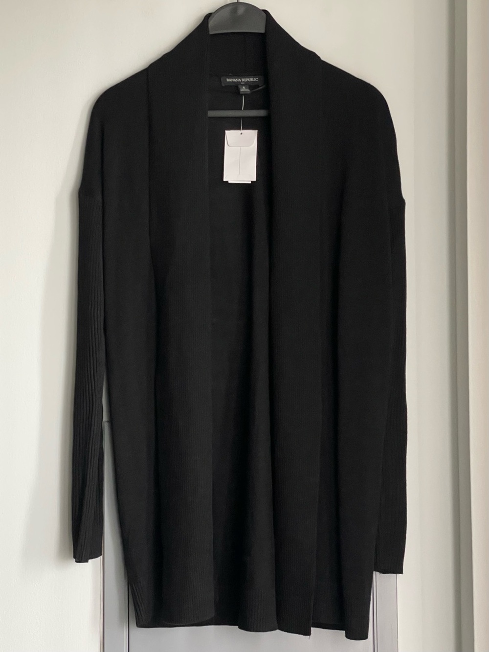 NWT BANANA REPUBLIC Black Open-Front Sweater